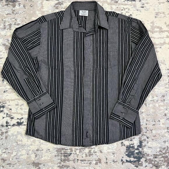 Fender Button Up Shirt Men's Long Sleeve Black Size XL Skull Wings Rock Guitar - Picture 3 of 12